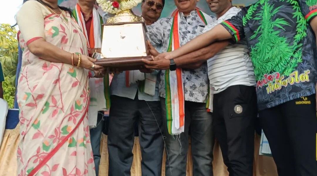 Sports Minister Arup Biswas Honors Sikandar Naaz C.D. Mobile Football Team for Harish Park Vivek Cup Victory