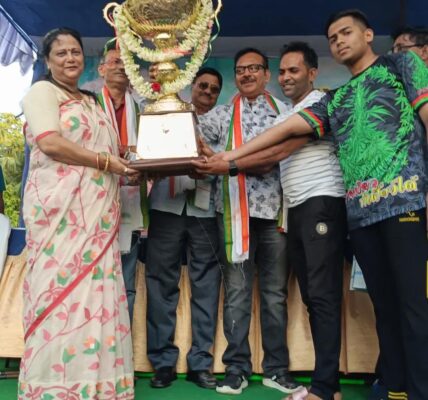 Sports Minister Arup Biswas Honors Sikandar Naaz C.D. Mobile Football Team for Harish Park Vivek Cup Victory