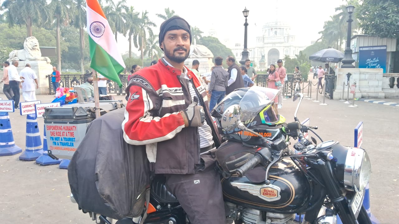 Motorcyclist Abdul Qadir finally Reaches Kolkata after months of journey